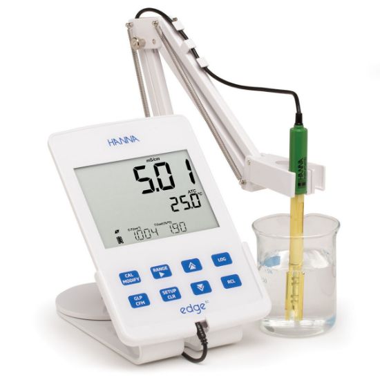 Picture of Hanna Instruments edge® Dedicated Benchtop Conductivity/TDS/Salinity Meter